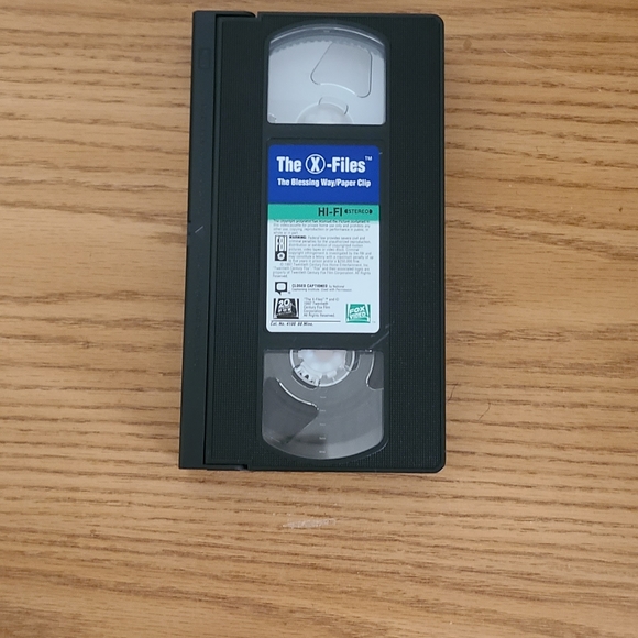 X-FILES Boxed VHS Tapes 📼 - Picture 4 of 8